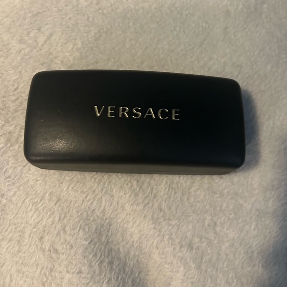Versace Retro Cateye sunglasses! - Picture 8 of 9